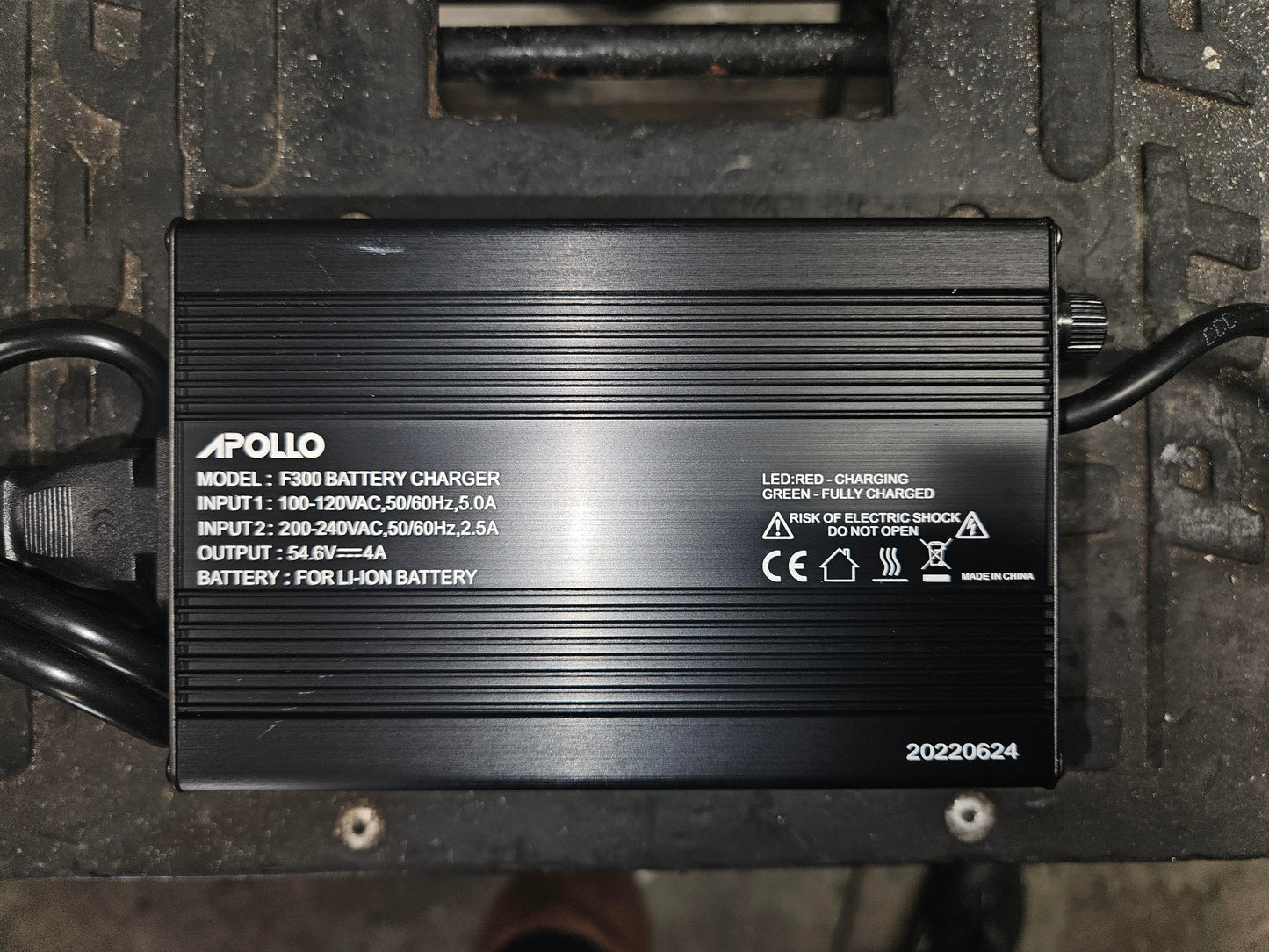 Apollo Fast Charger