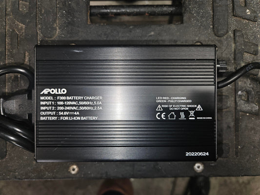 Apollo Fast Charger